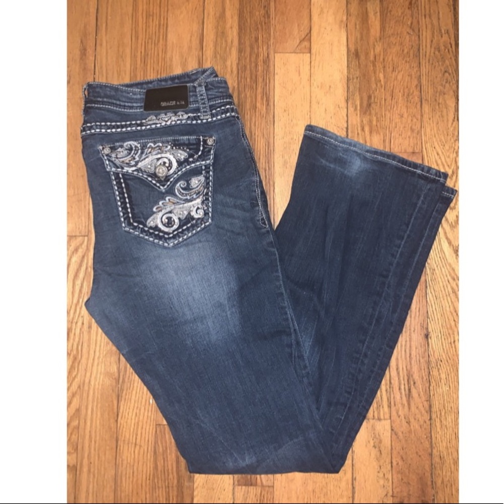 Grace in LA Jeans